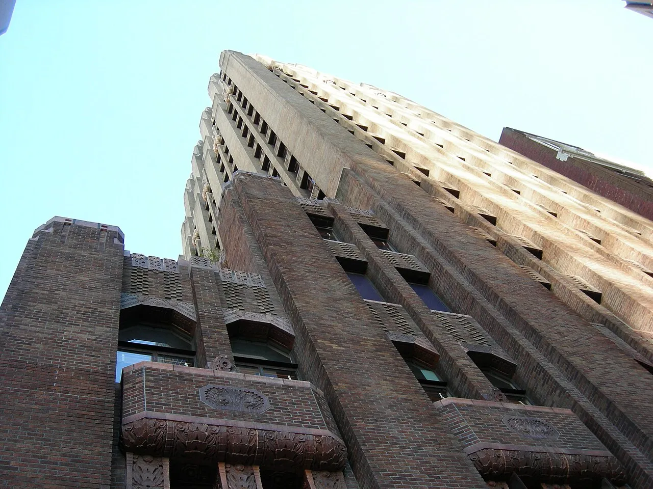 Northern Life Tower