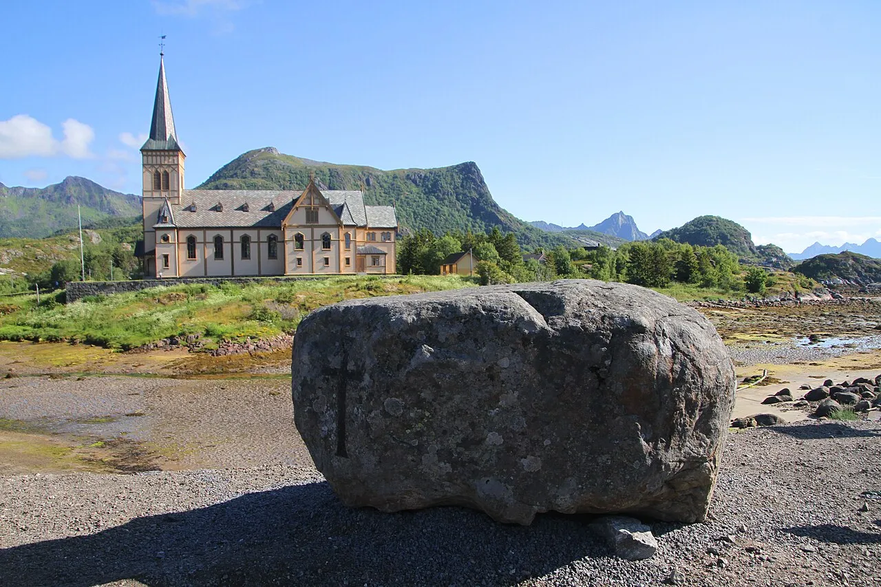 Vågan kirke