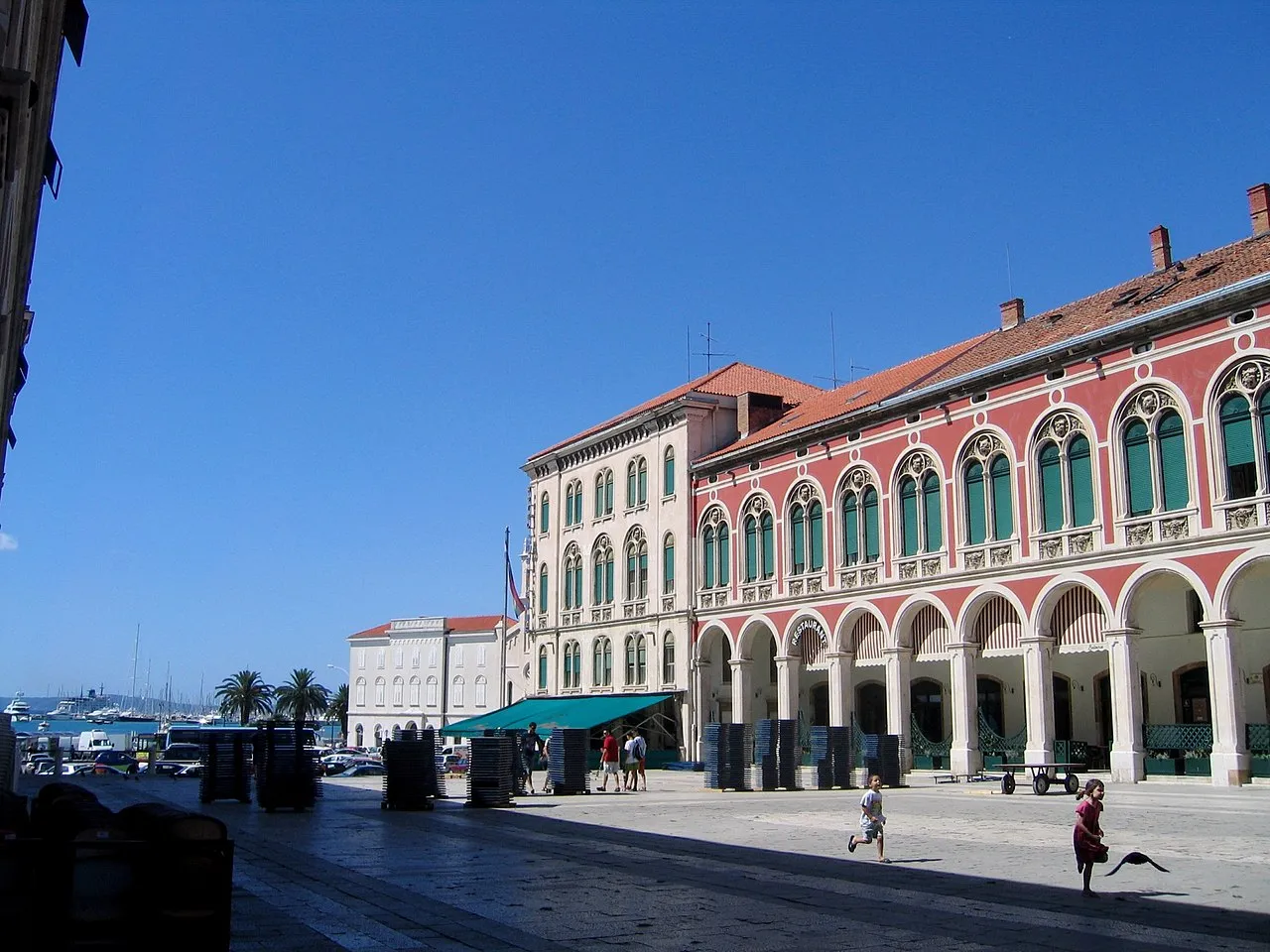 Prokurative Square