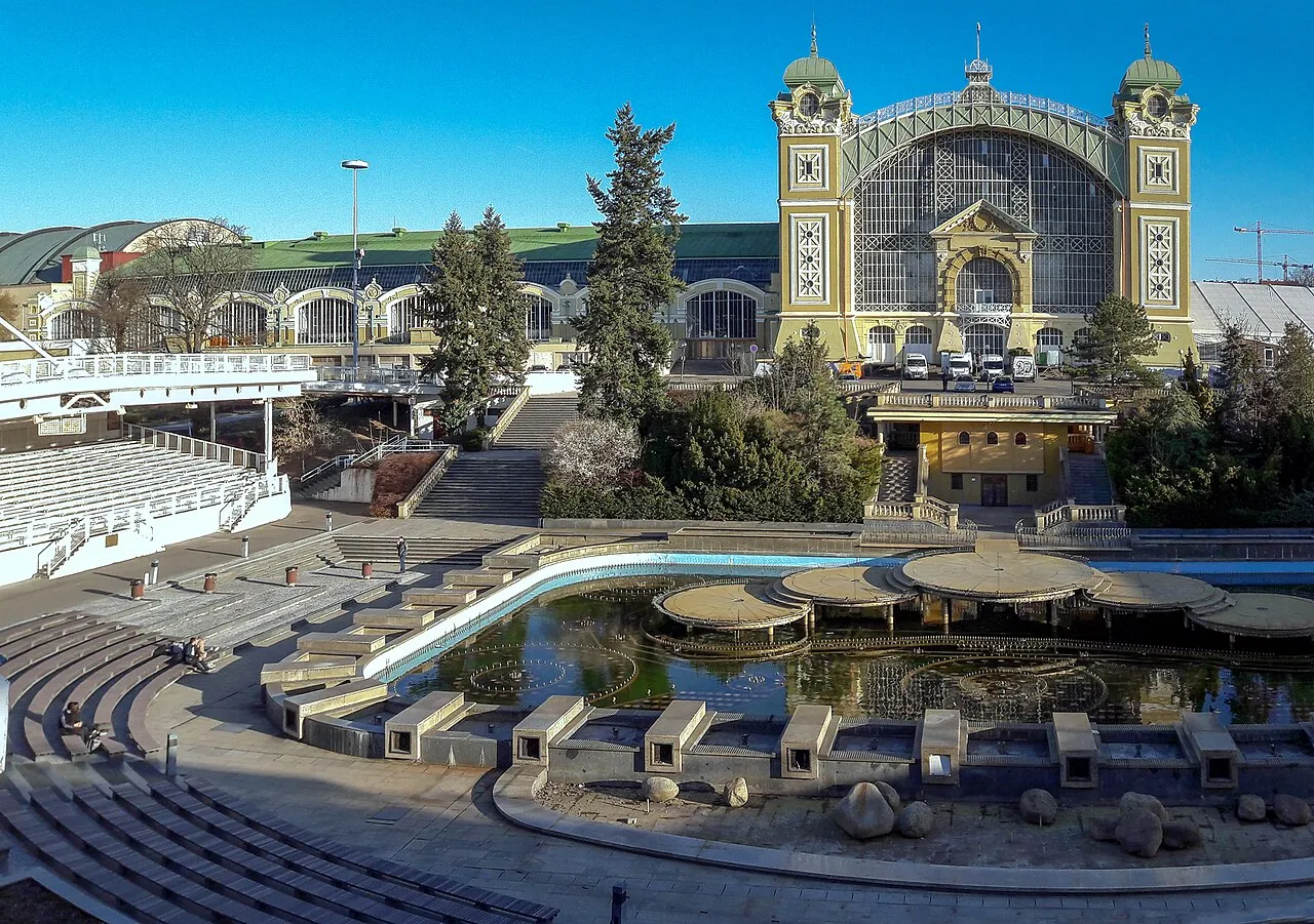 Industrial Palace