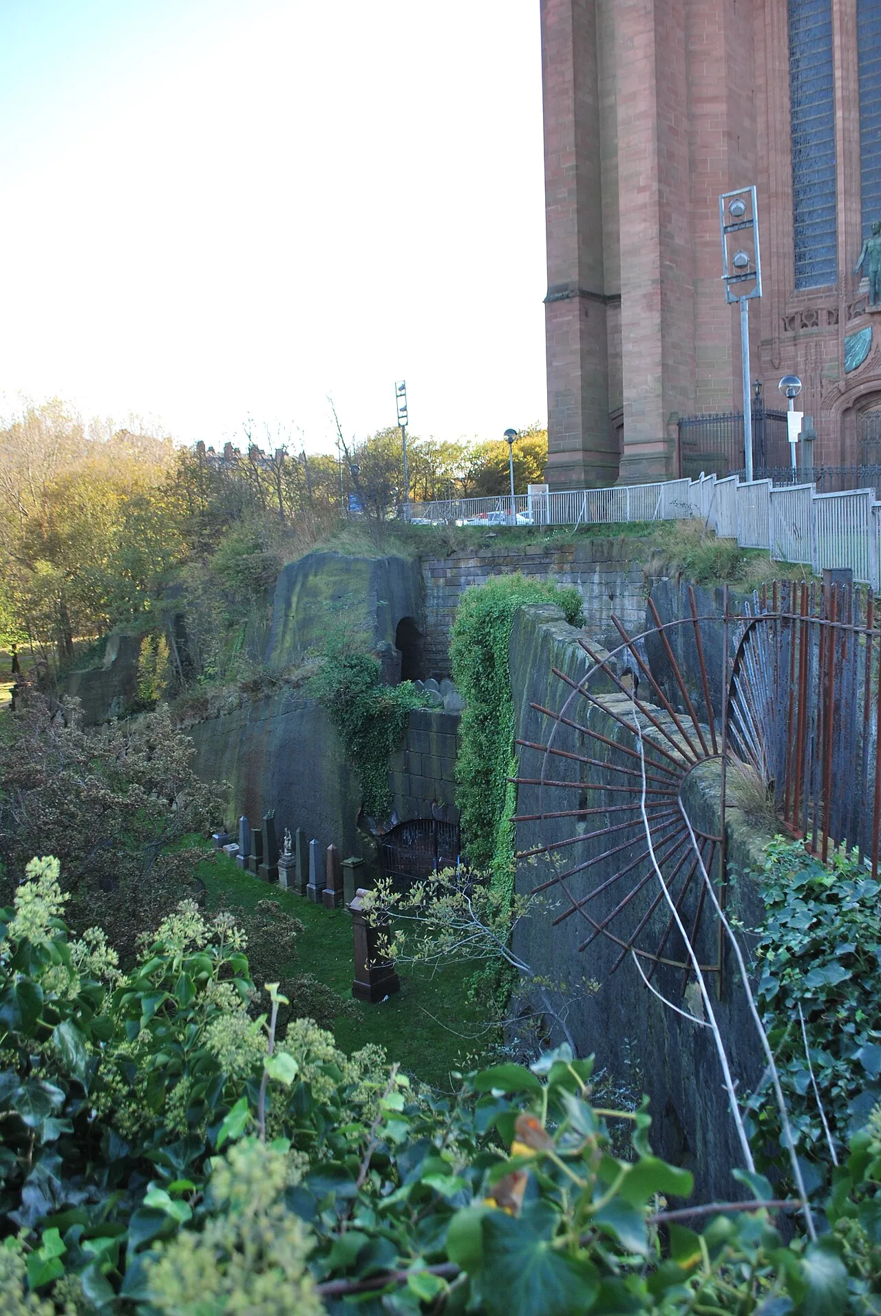 St James Cemetery