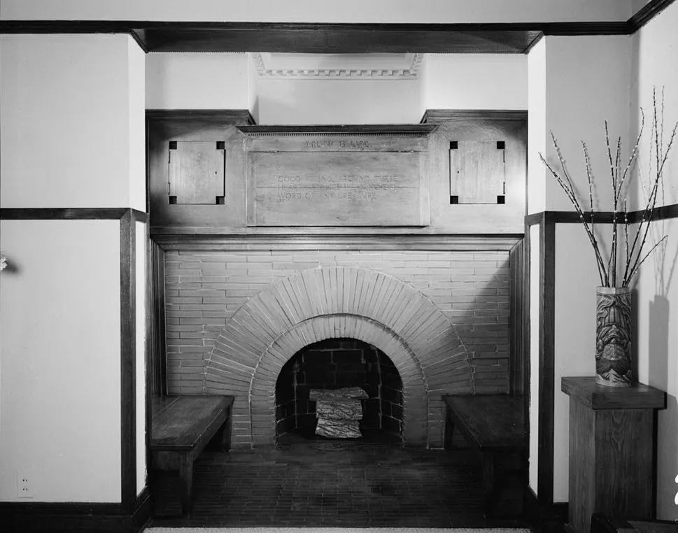 Frank Lloyd Wright Home and Studio