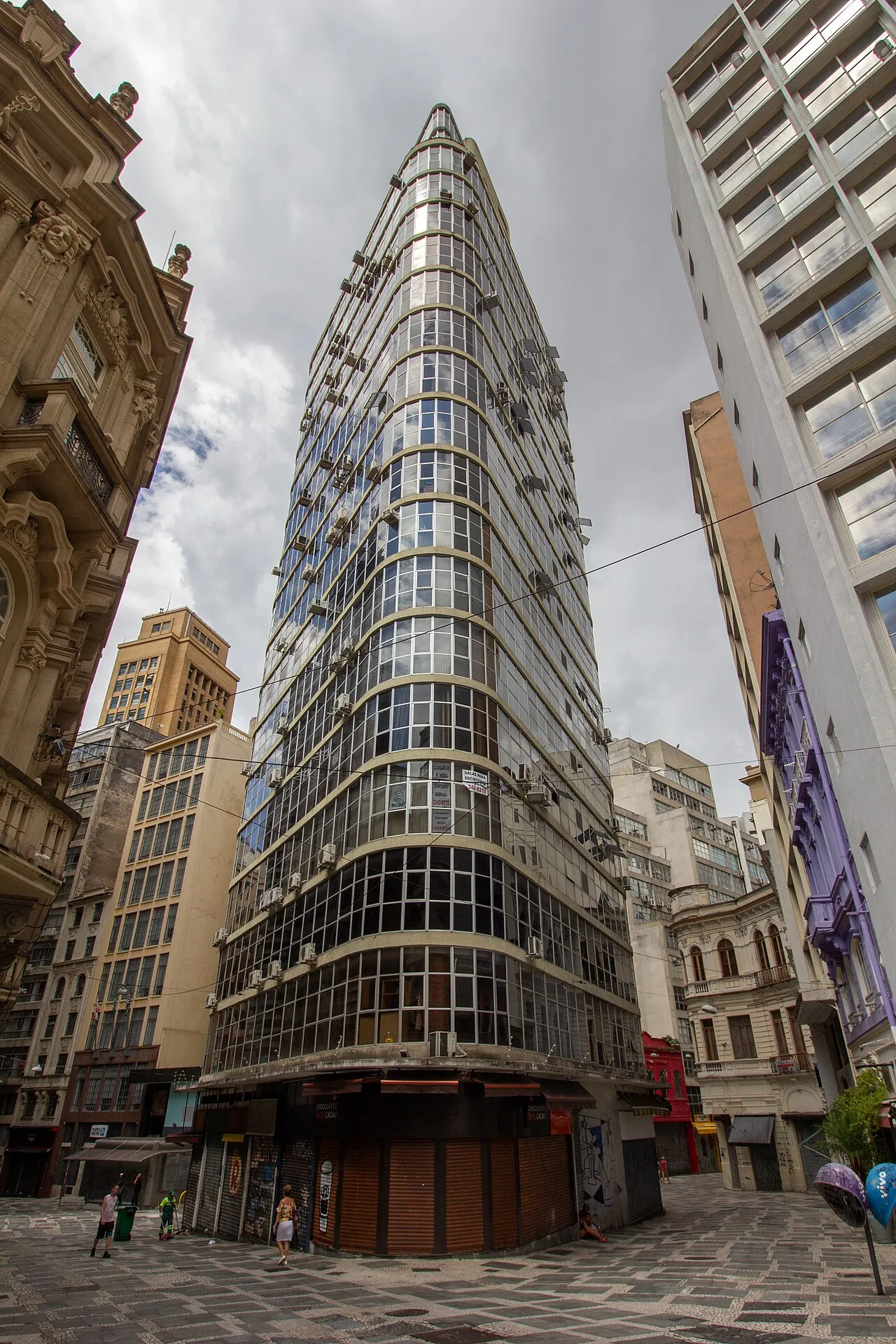 Triângulo Building
