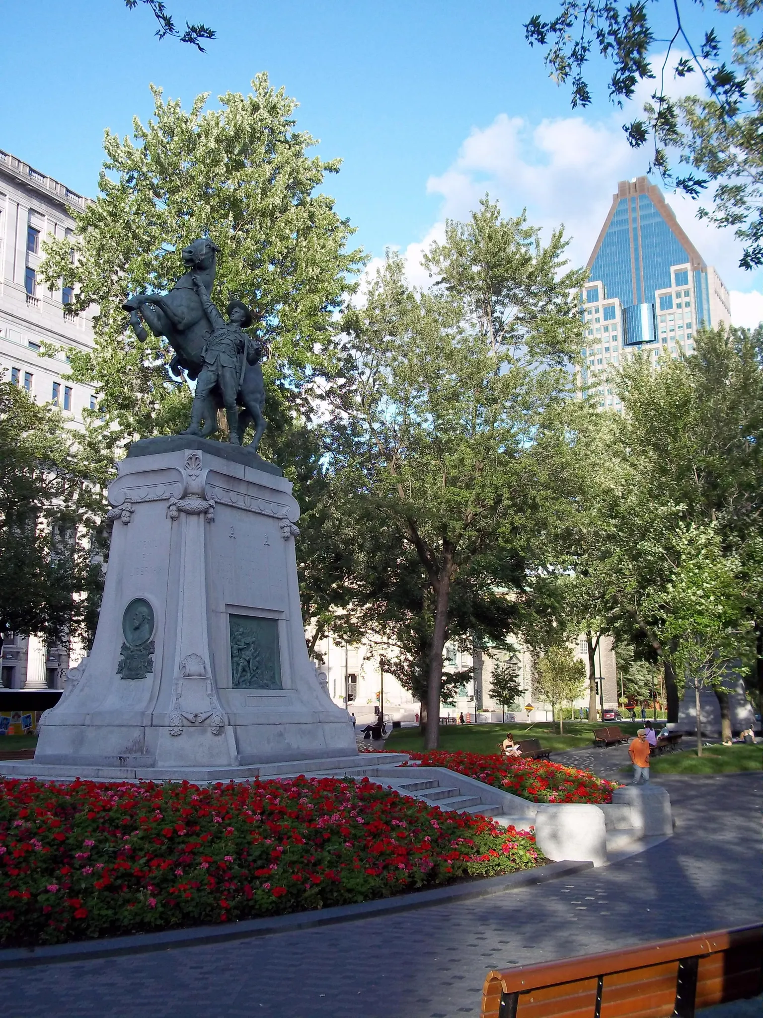 Square Dorchester