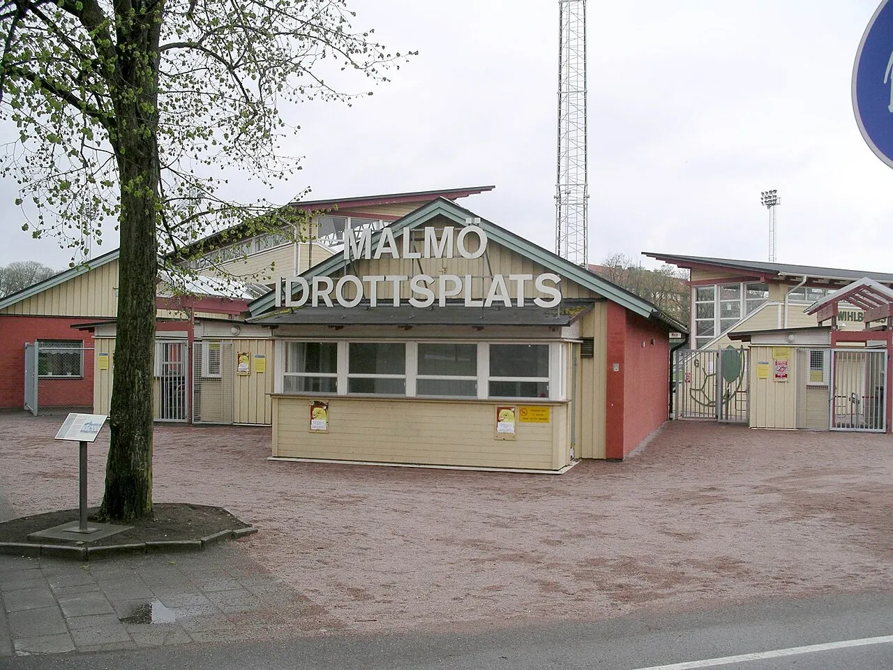 Gamla idrottsplatsen