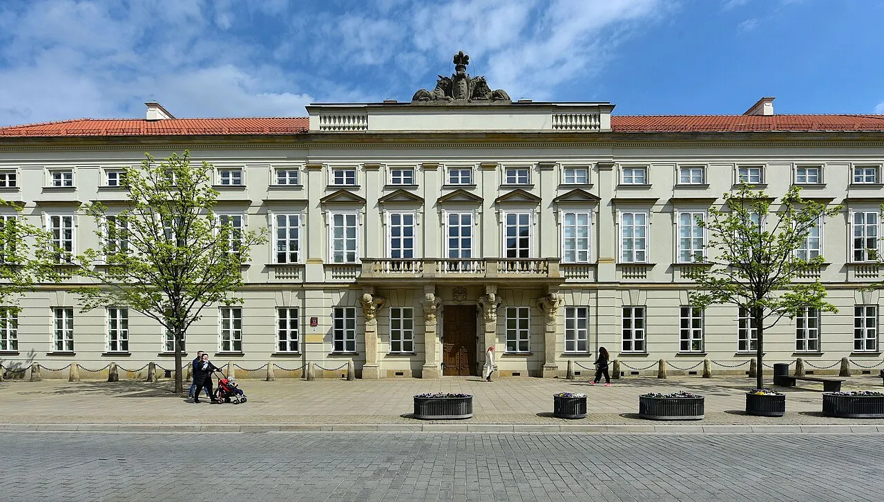 Tyszkiewicz-Potocki Palace
