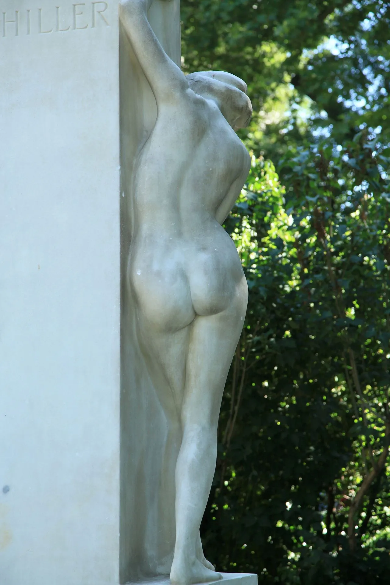 Schiller Monument