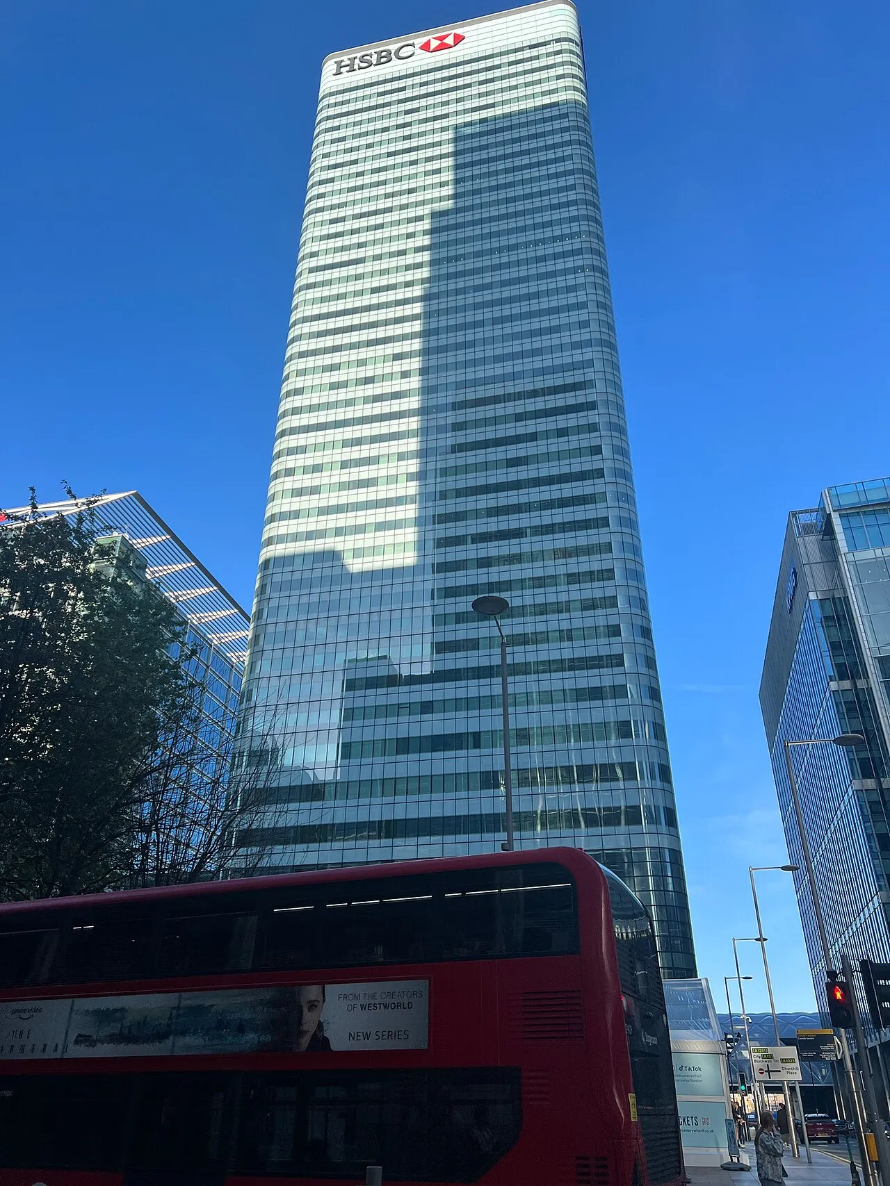 8 Canada Square