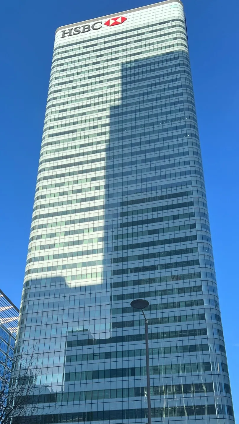 8 Canada Square