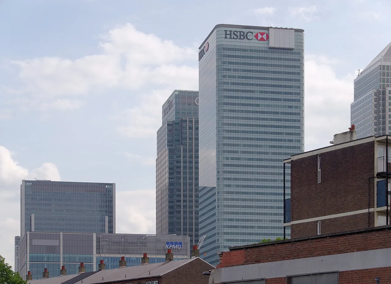 8 Canada Square