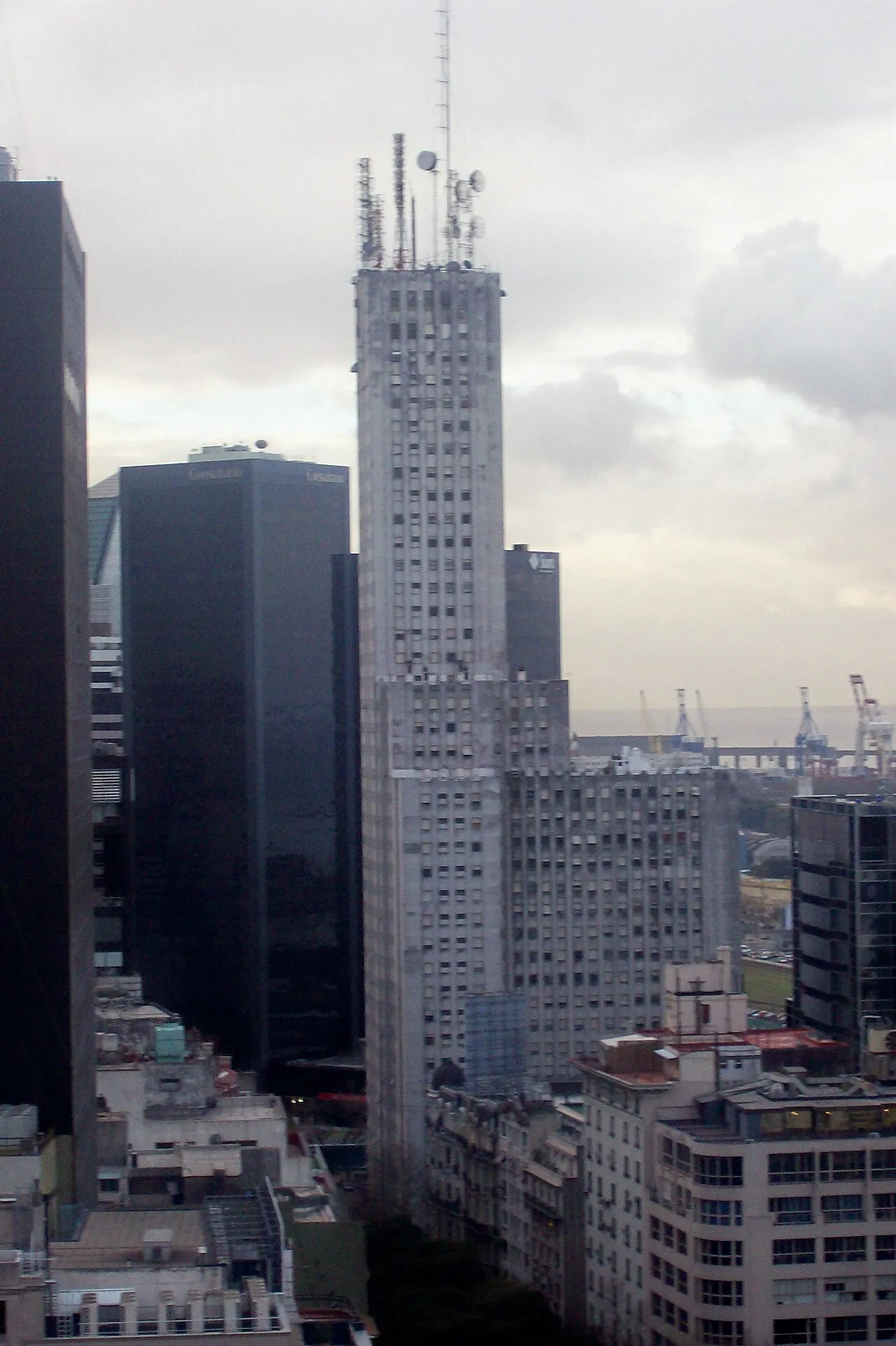 Alas Building
