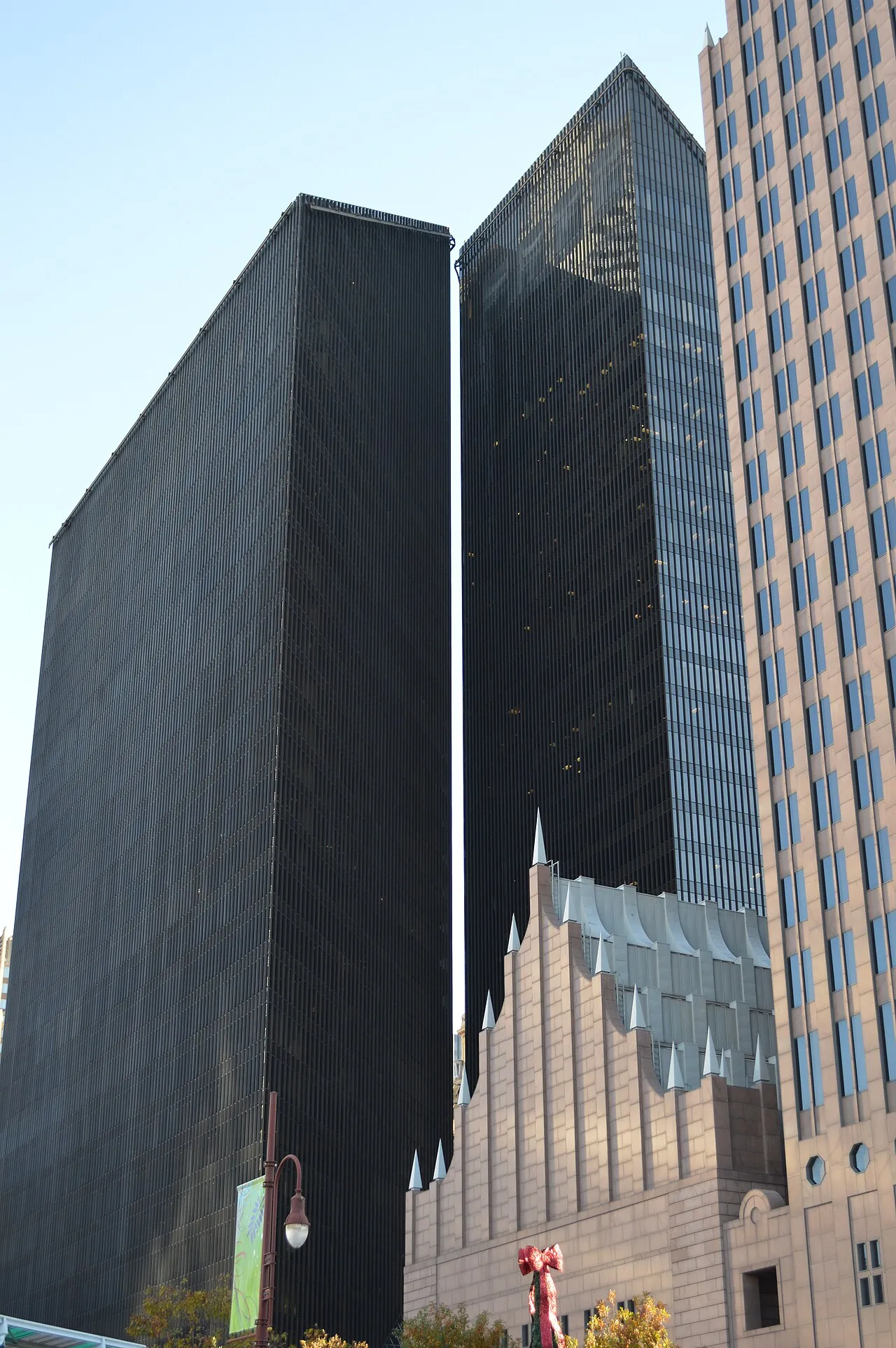 Pennzoil Place