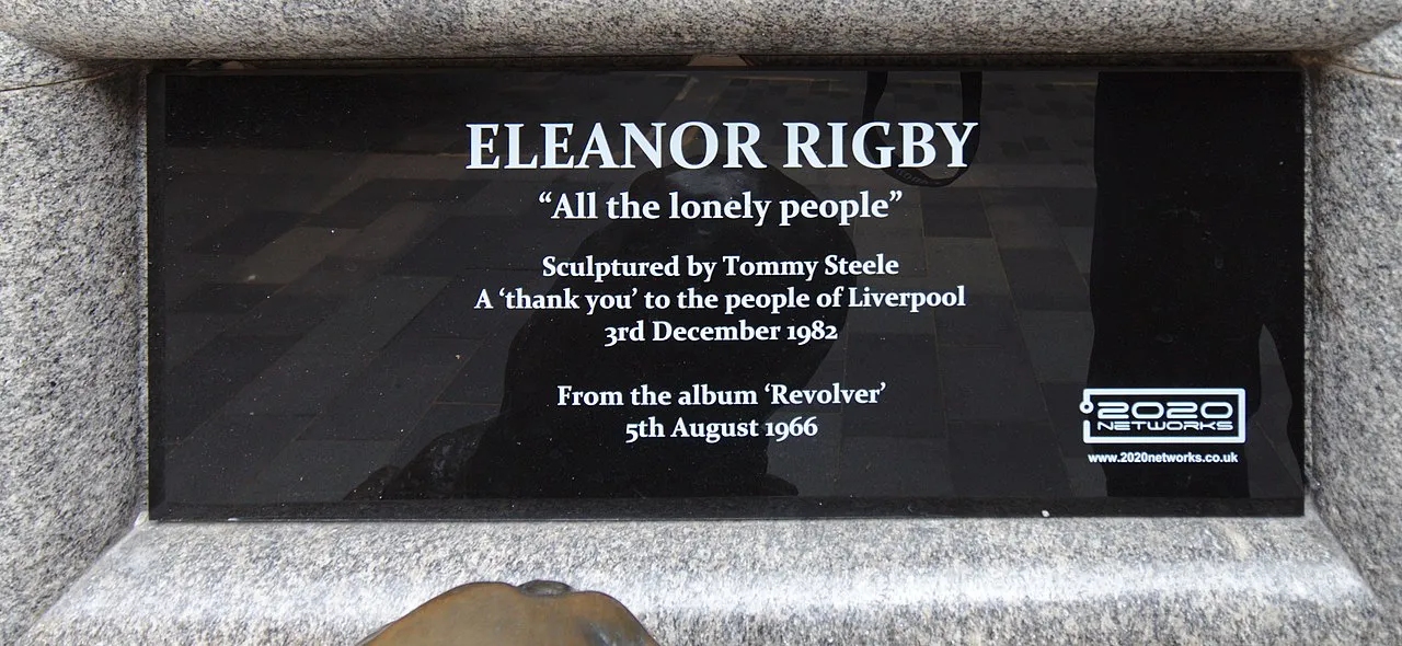 Eleanor Rigby Statue