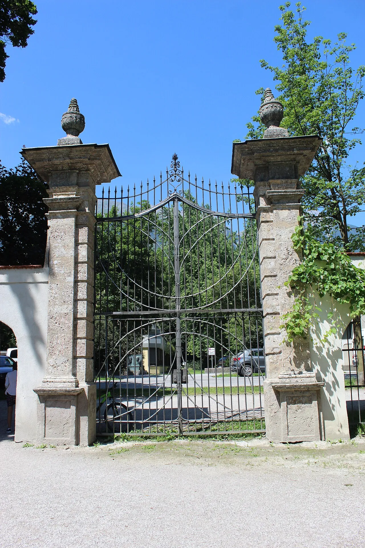 Court Garden