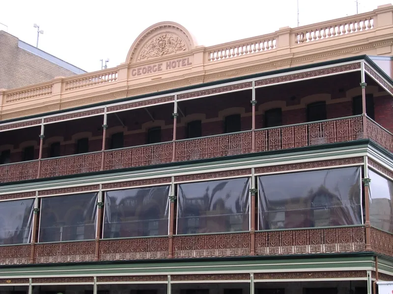 George Hotel