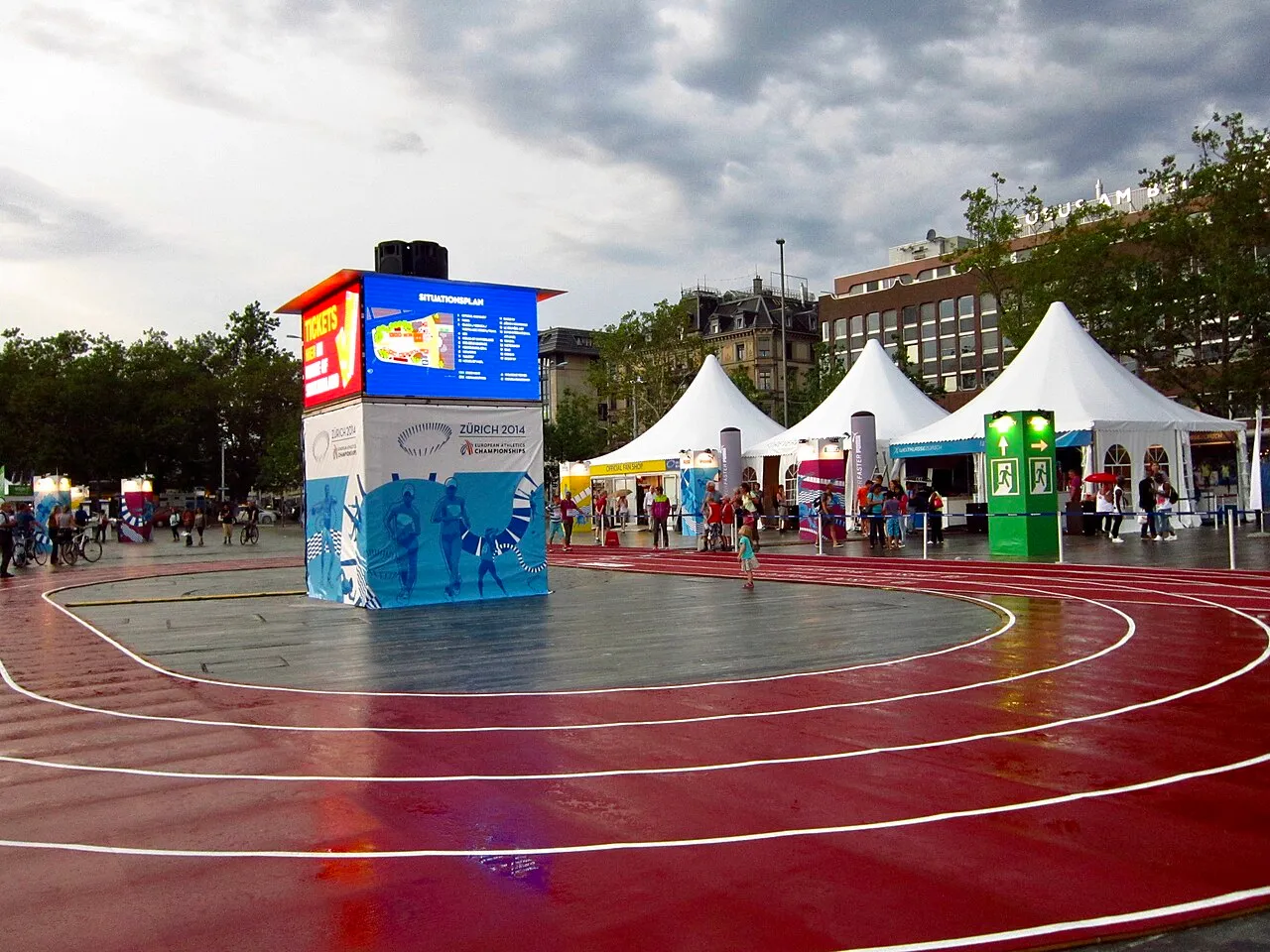Sechseläutenplatz
