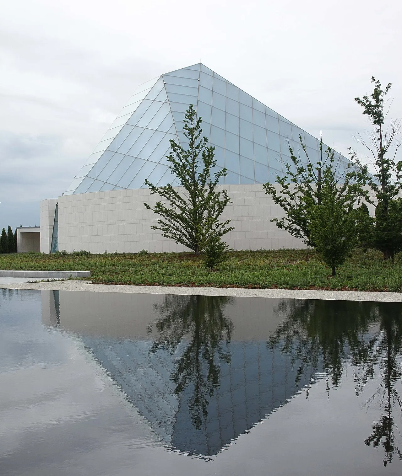 Ismaili Centre