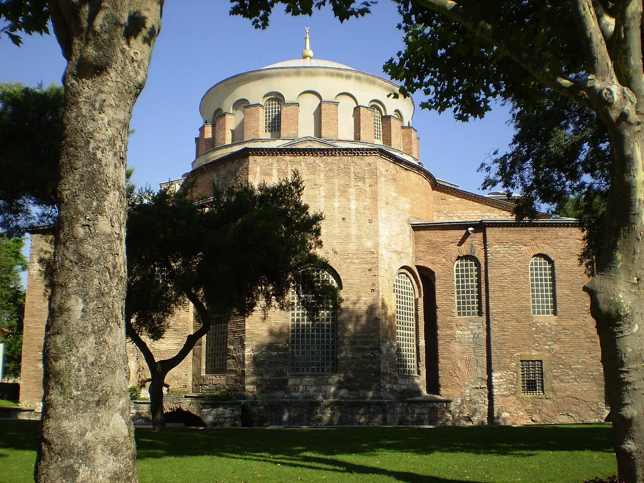 Aya İrini