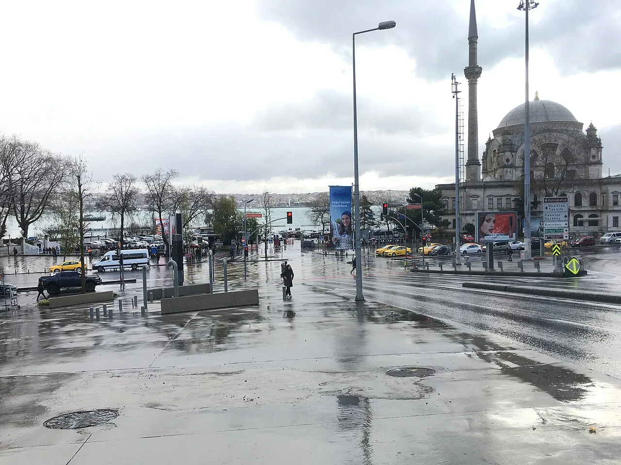 Dolmabahçe Mosque