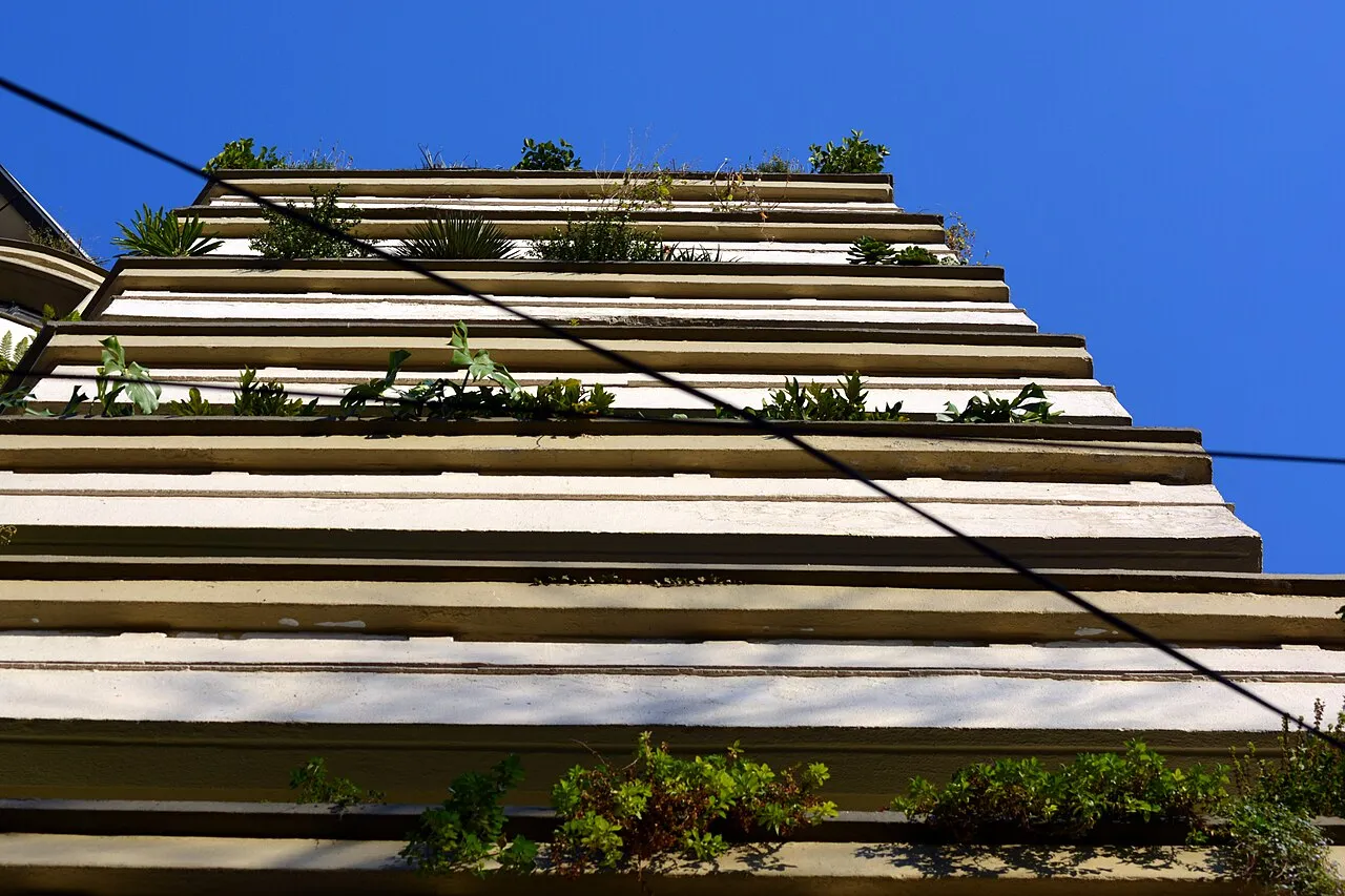 Basurto Building