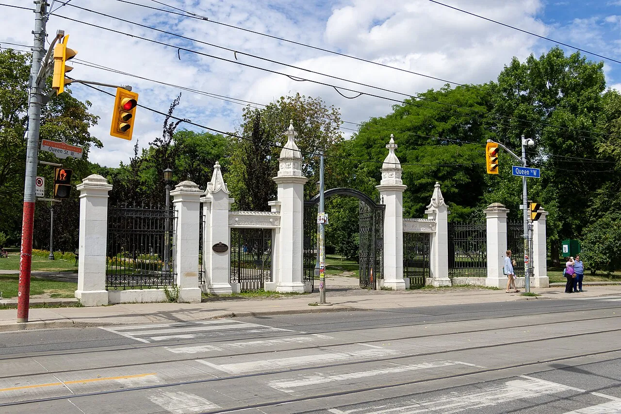 Trinity Bellwoods Park