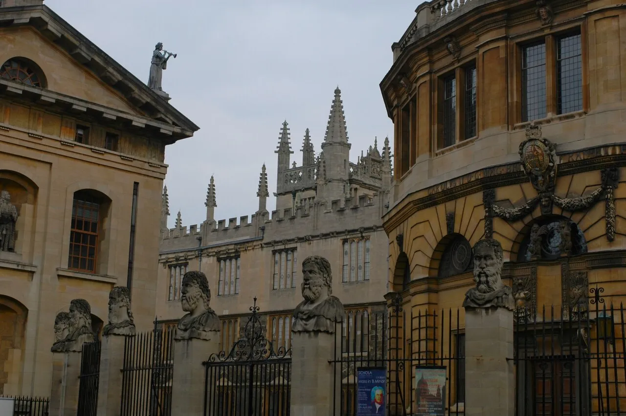 Clarendon Building