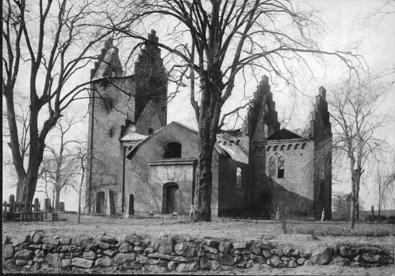 Gumlösa kyrka