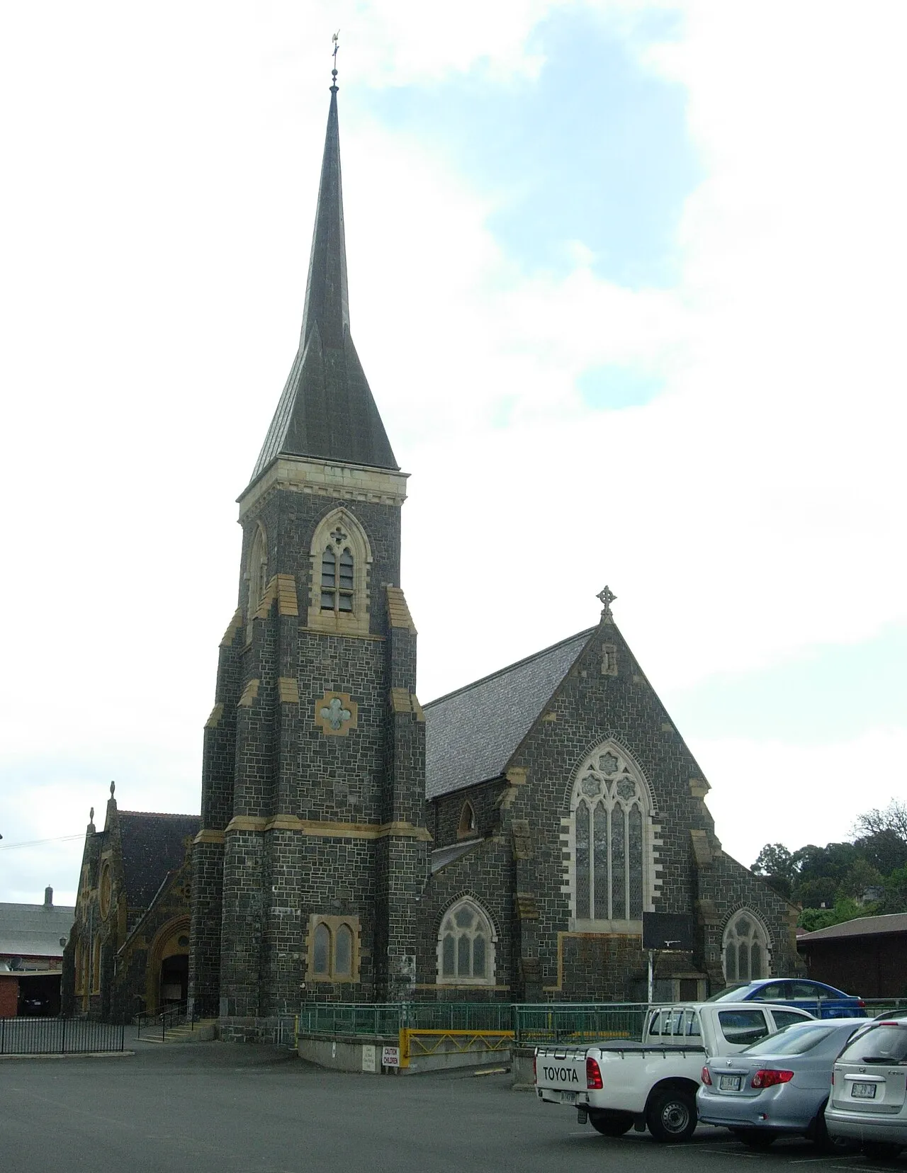 Church of the Apostles