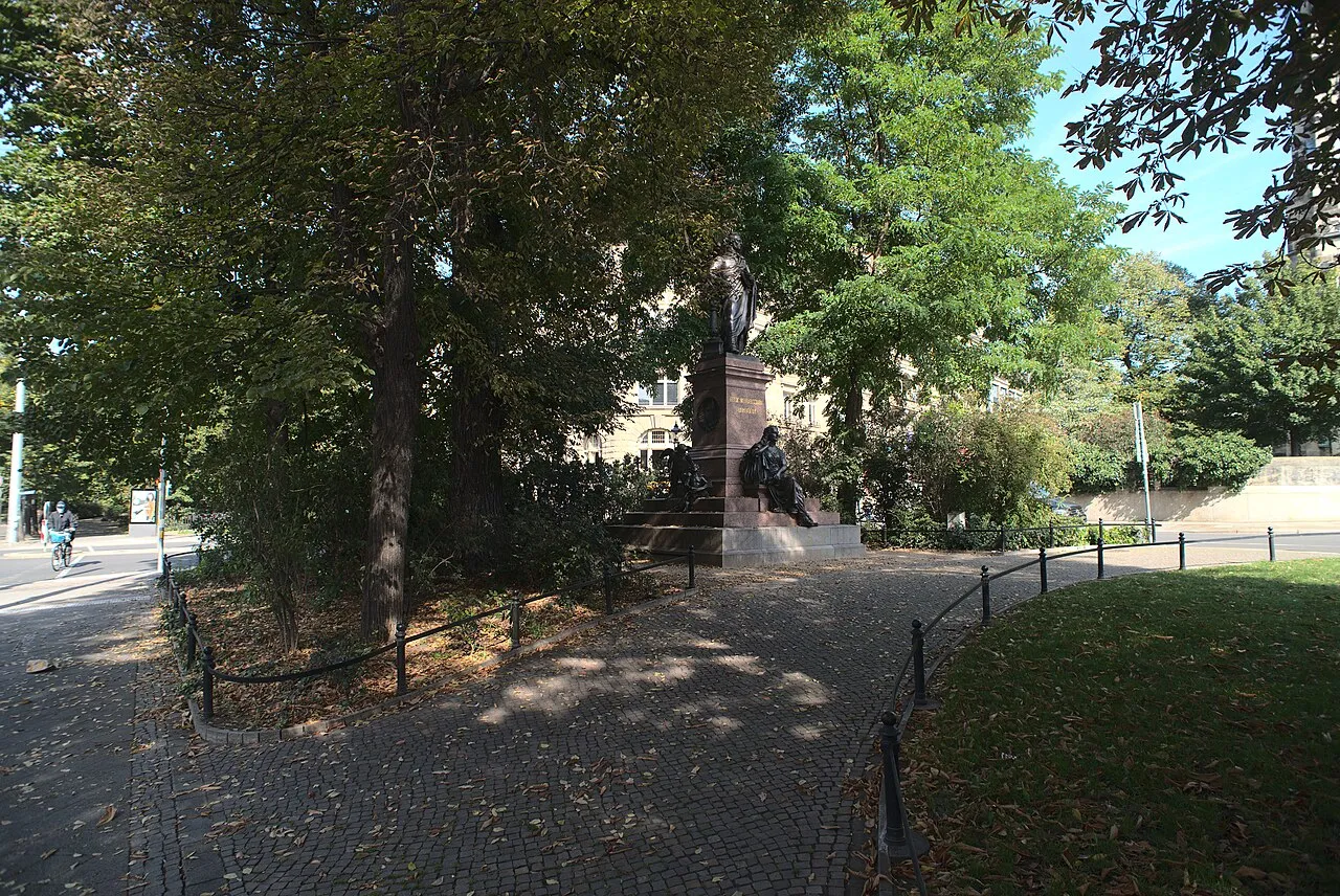 Mendelssohn Monument