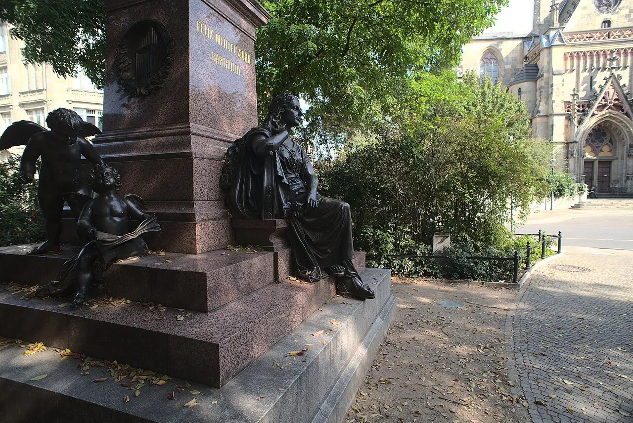 Mendelssohn Monument