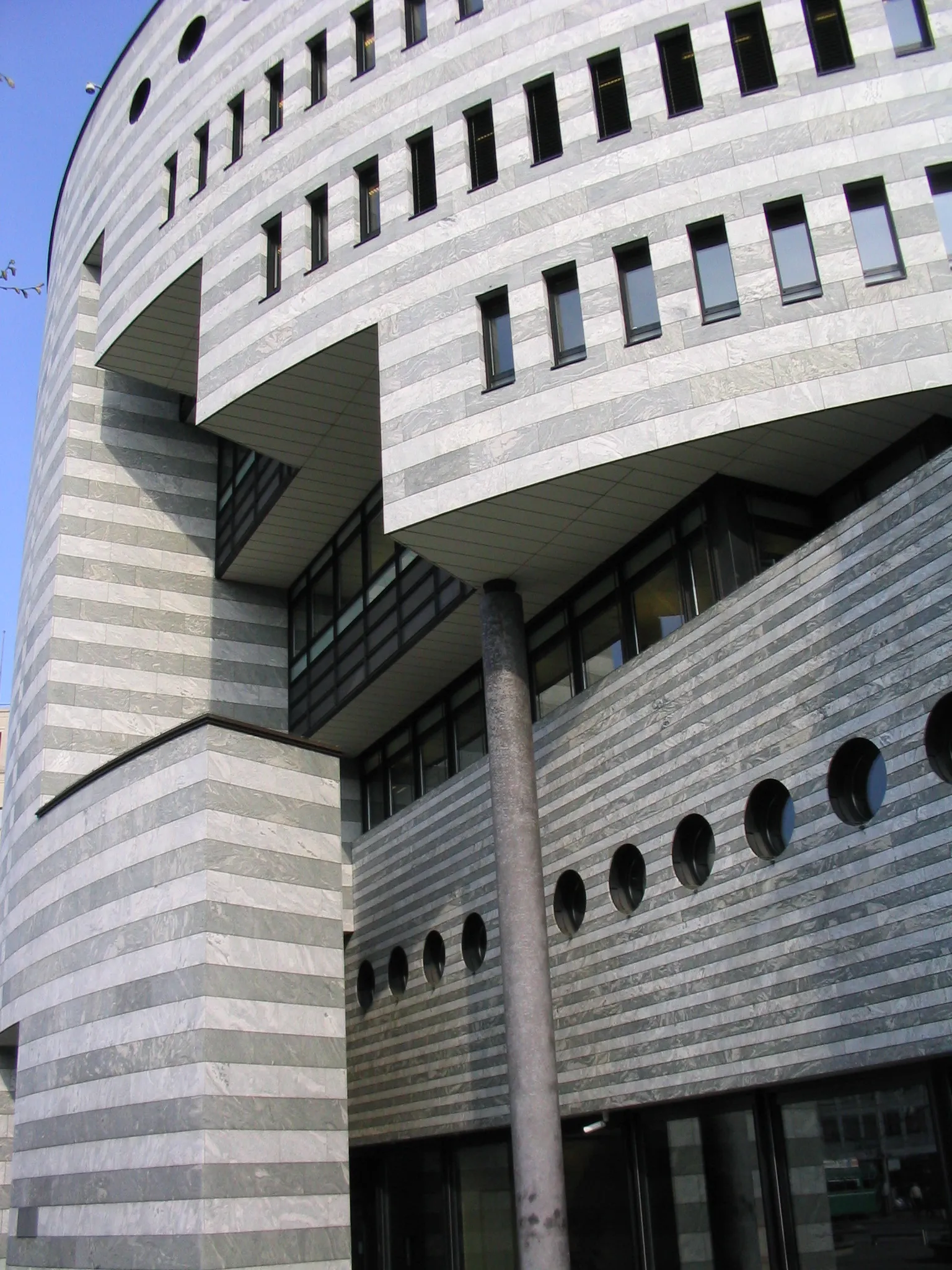 BIS Botta Building