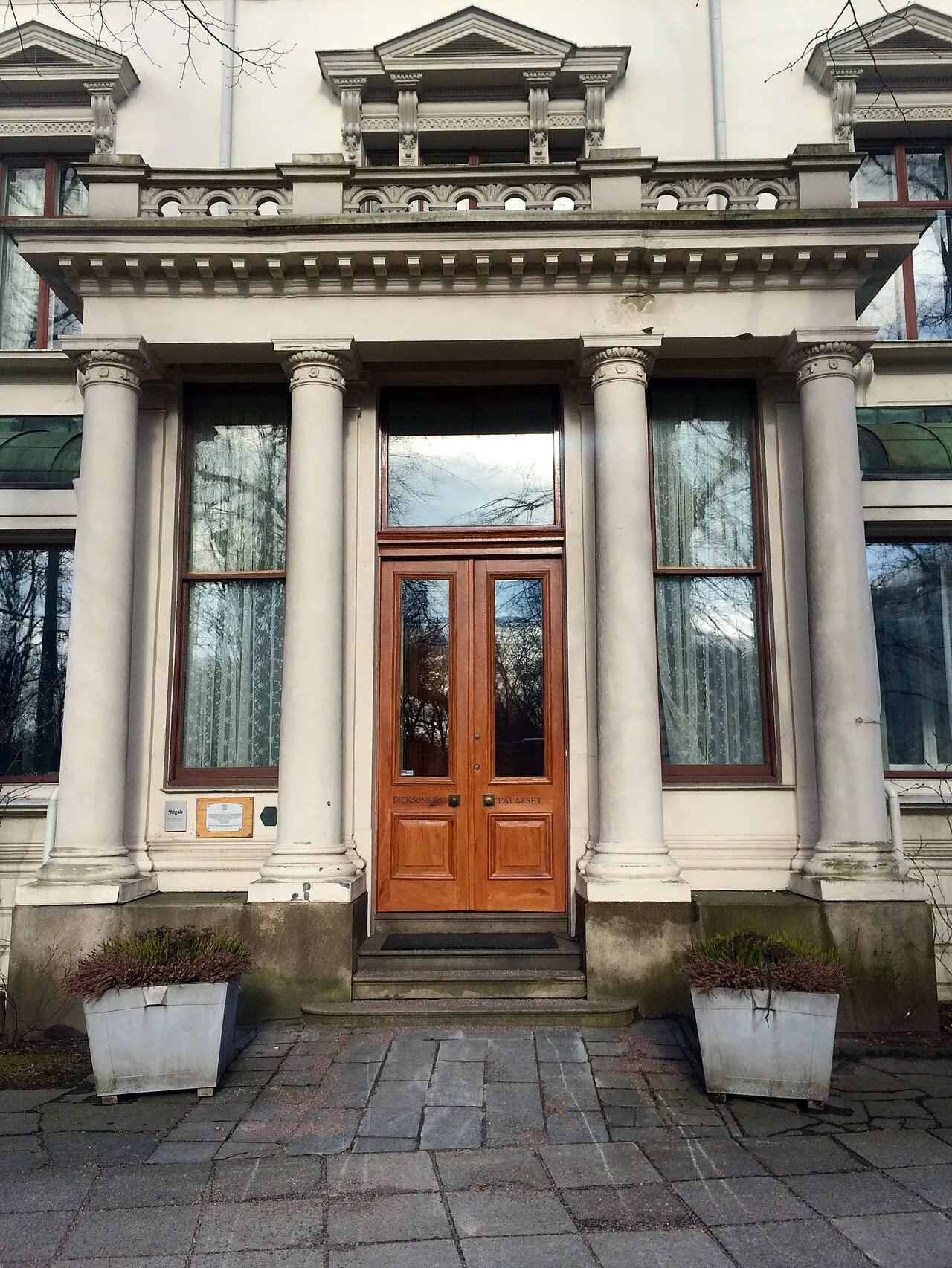 Dicksonska Palatset