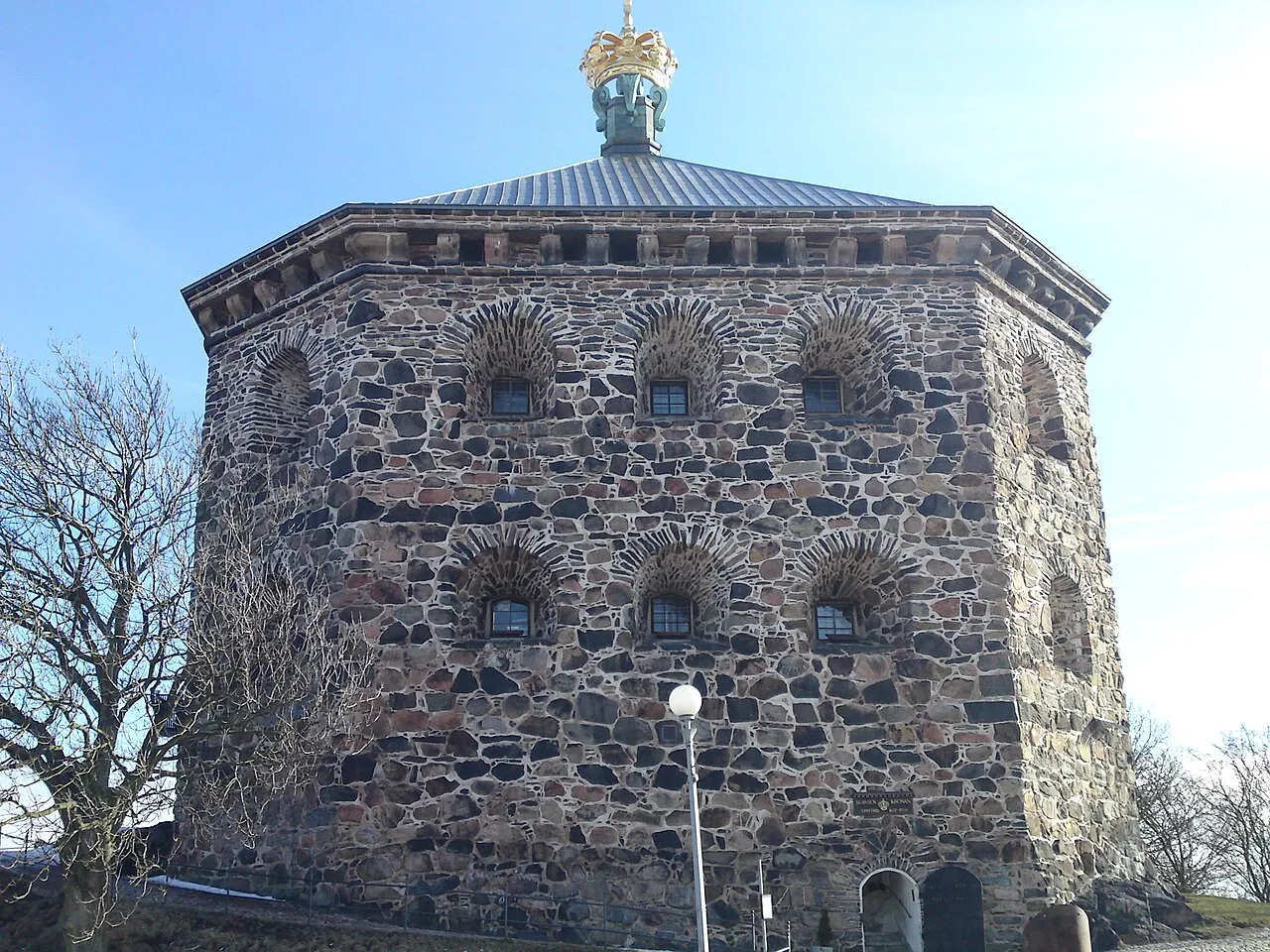 Crown Redoubt