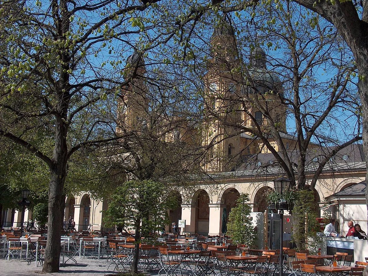 Court Garden