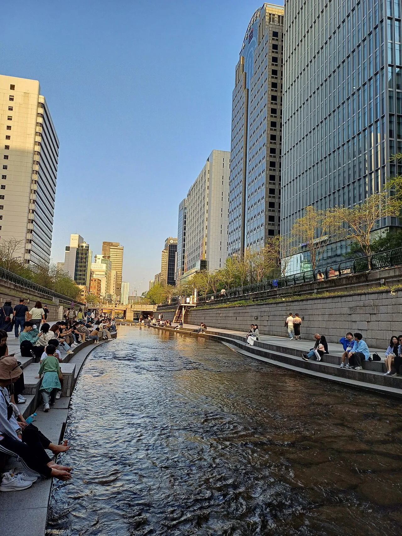 Cheonggyecheon Stream