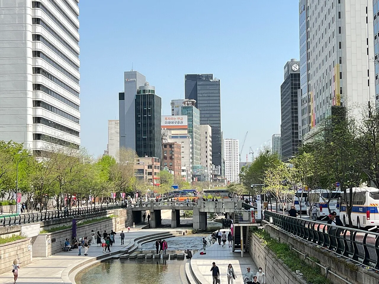 Cheonggyecheon Stream