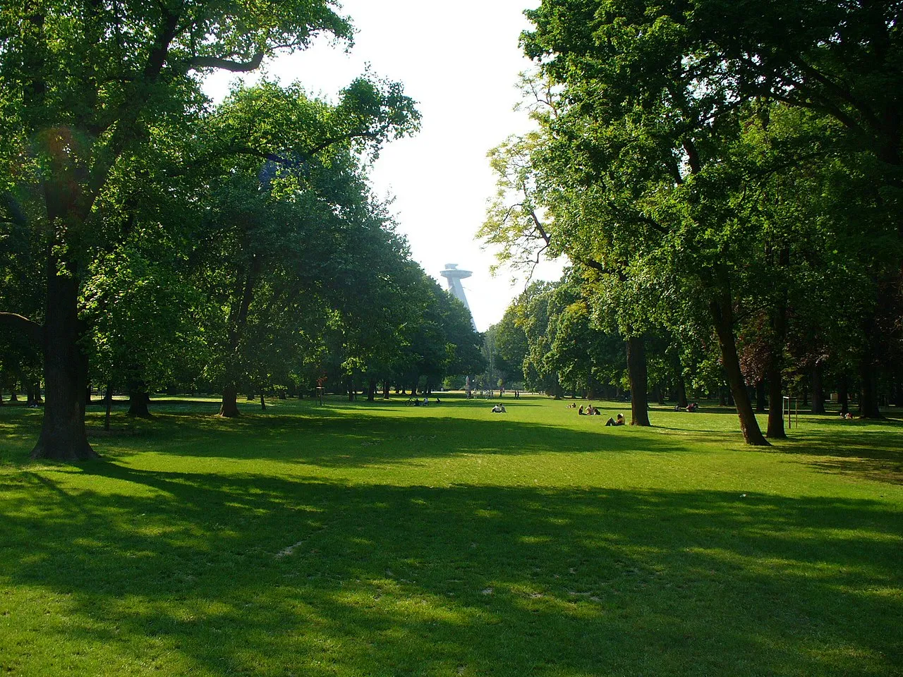Janko Kráľ Park;Sad Janka Krala