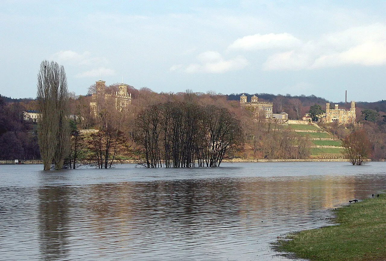 Albrechtsberg Palace