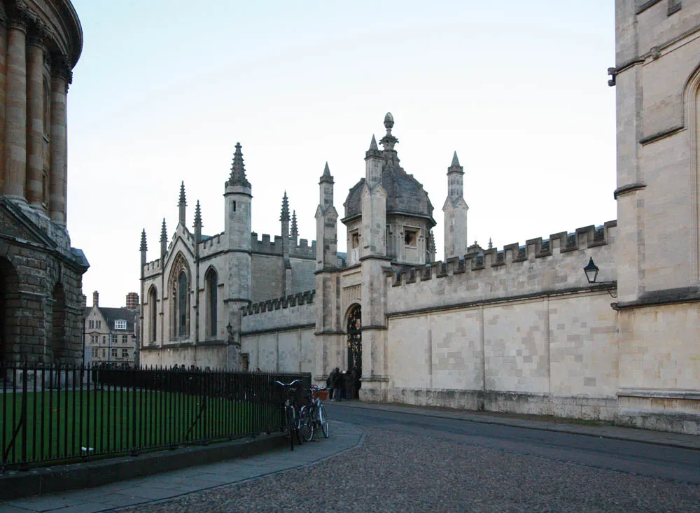 Radcliffe Square