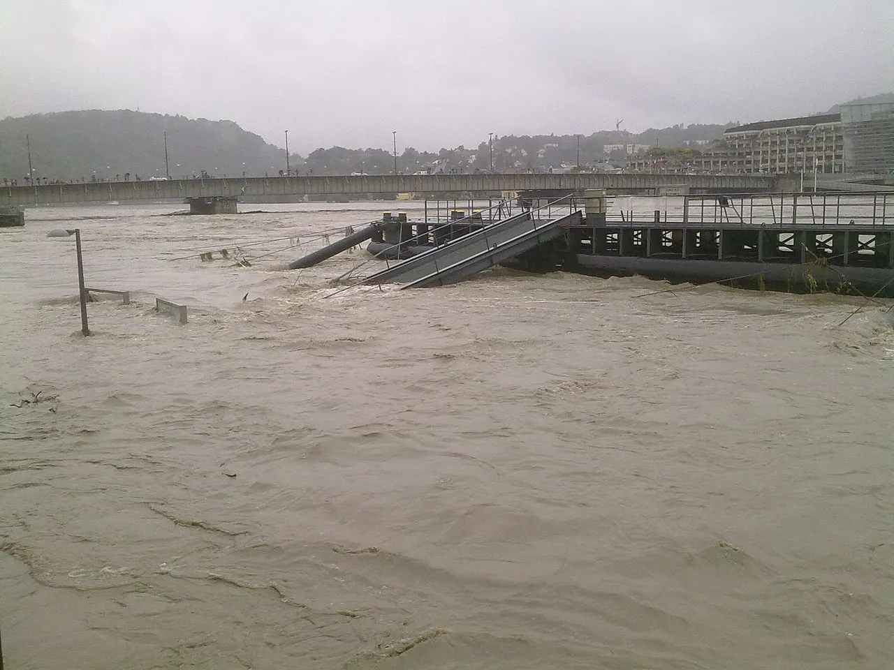 Nibelungenbrücke