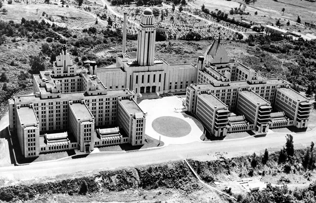 Universite de Montreal - Pavillon Roger-Gaudry