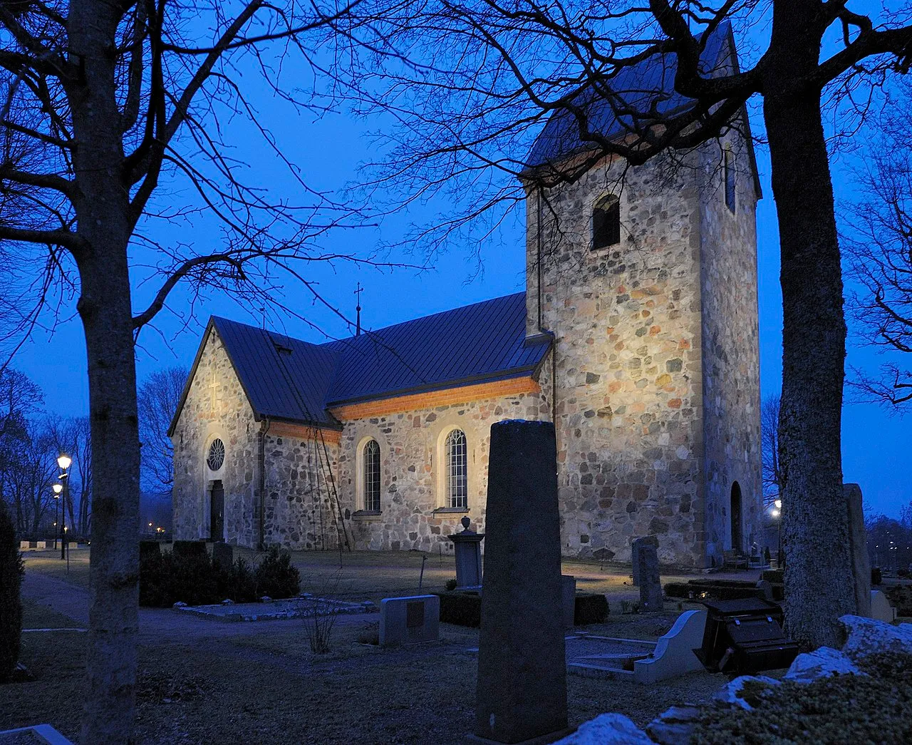 Vallentuna kyrka