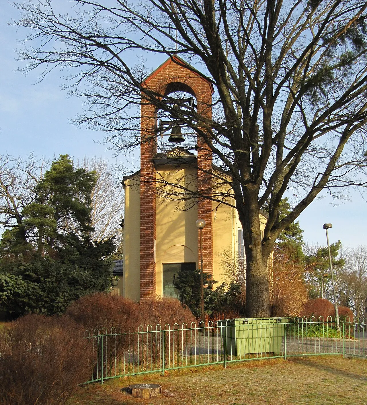 Hässelby Villastads kyrka