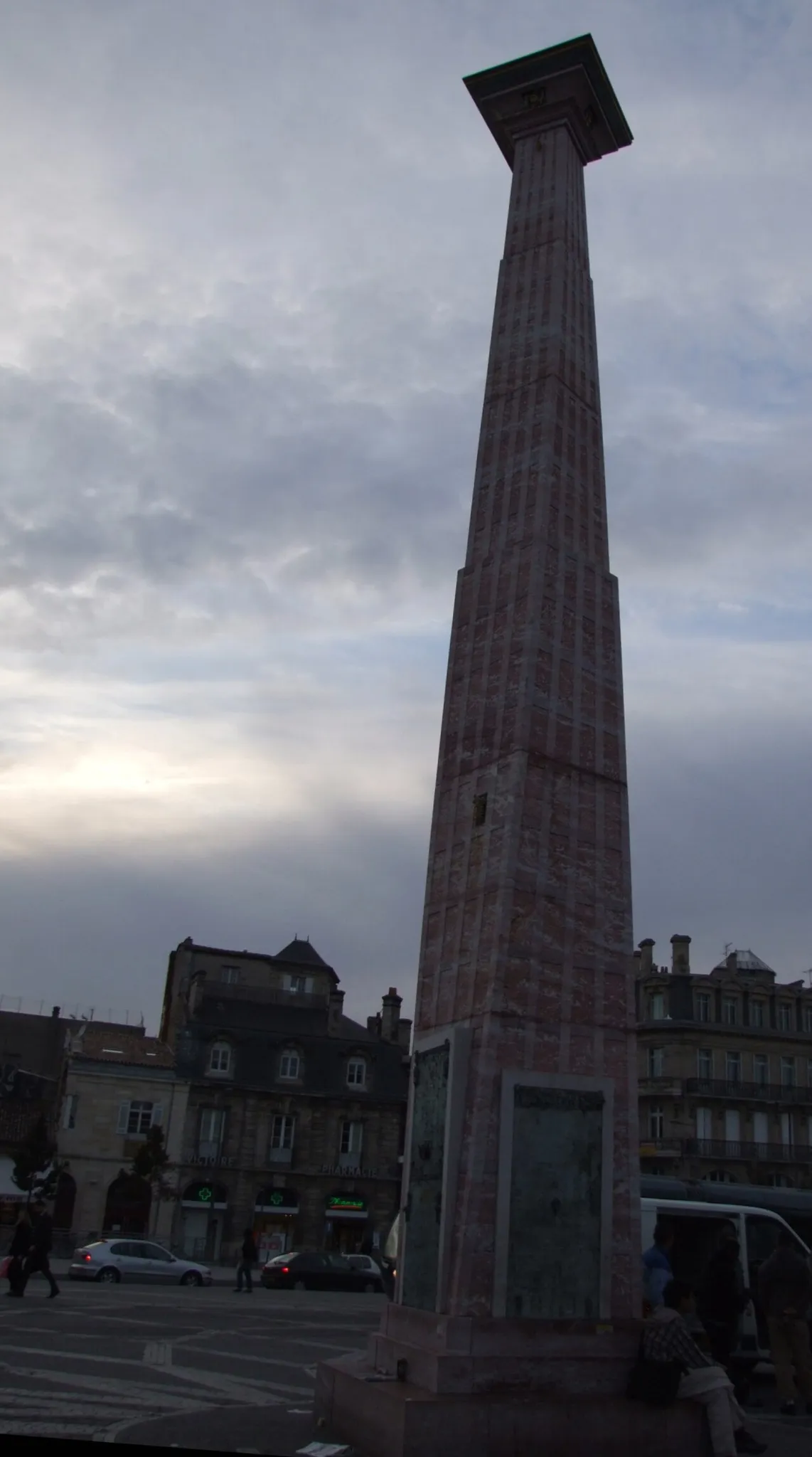 Colonne de la Victoire et Tortues - Place de la Victoire