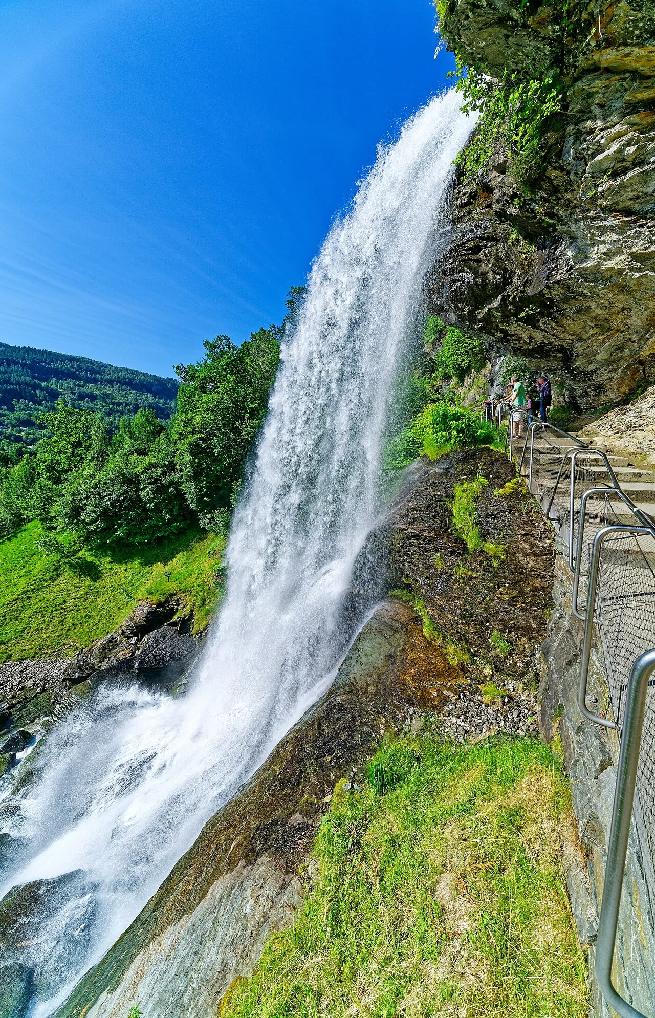 Steinsdalsfossen