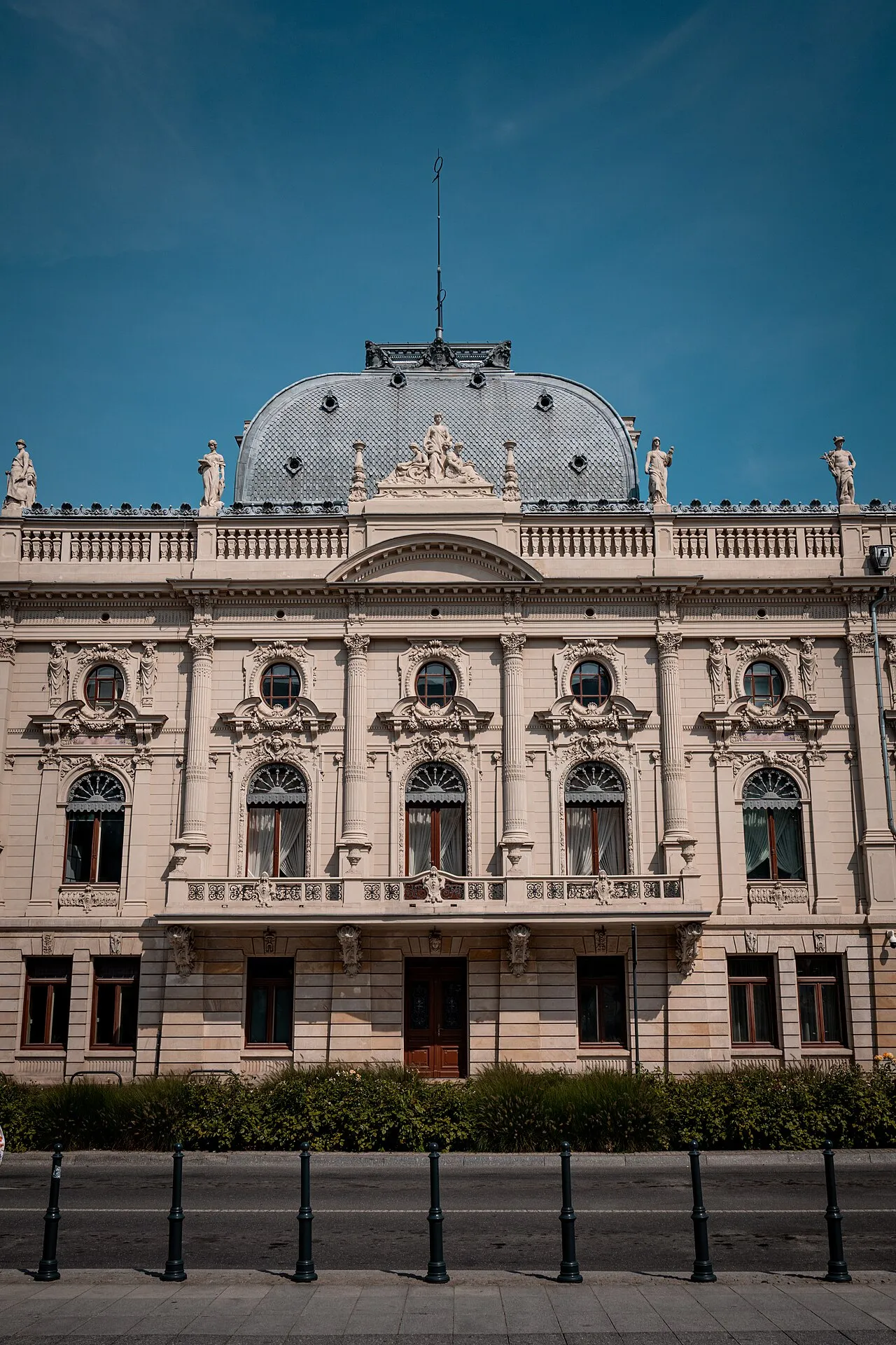 Izrael Poznański Palace