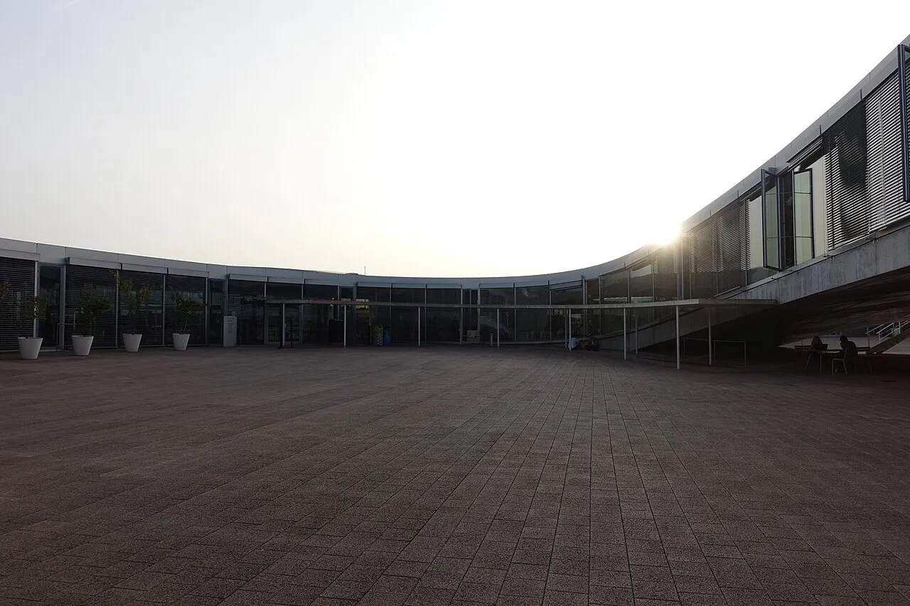 Rolex Learning Center