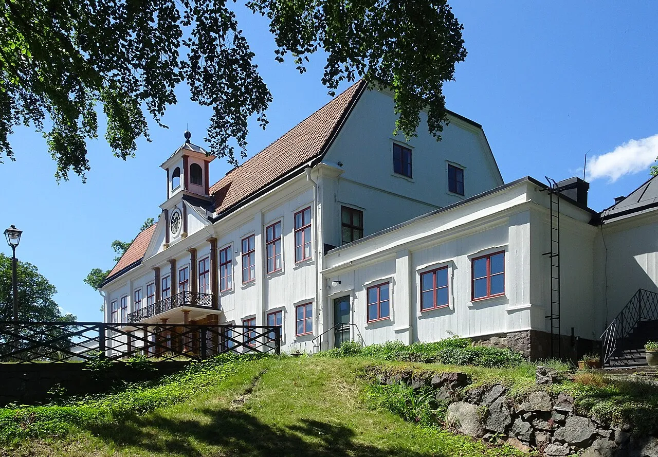 Fredriksbergs herrgård