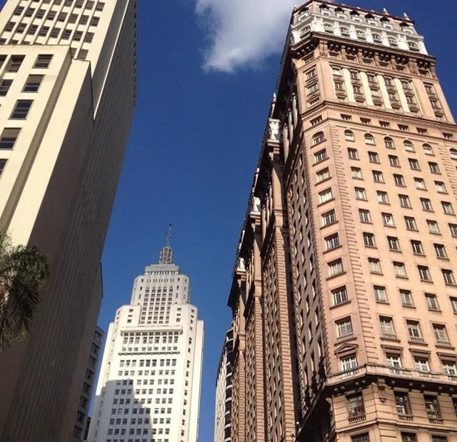 Martinelli Building