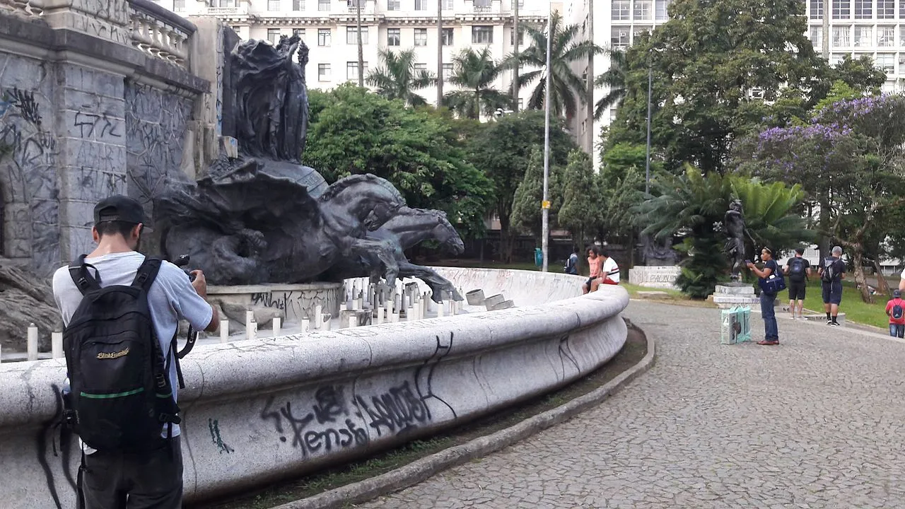 Carlos Gomes Monument